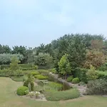 Garden Viii - 105 Parking & Pool By Interhome